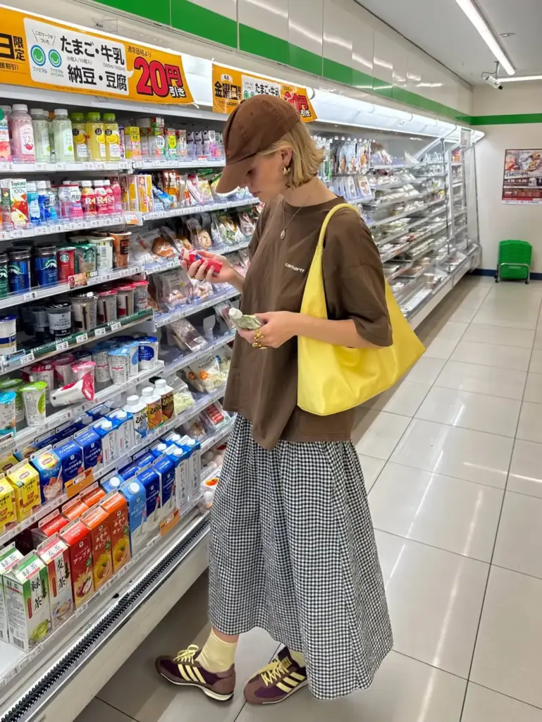 İnce sneaker’lar