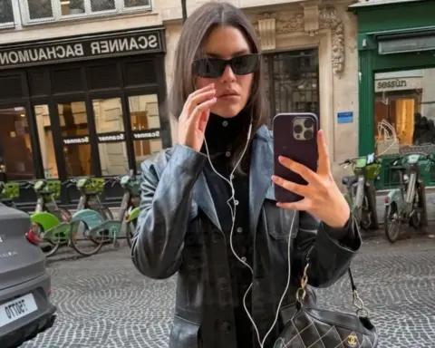 2026 Sonbahar defilelerinde minimalist dönem: 90’lar geri döndü