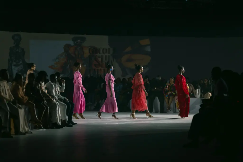 yüksek moda ve hızlı moda