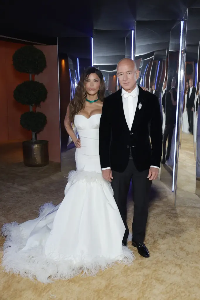 Jeff Bezos ve Lauren Sánchez