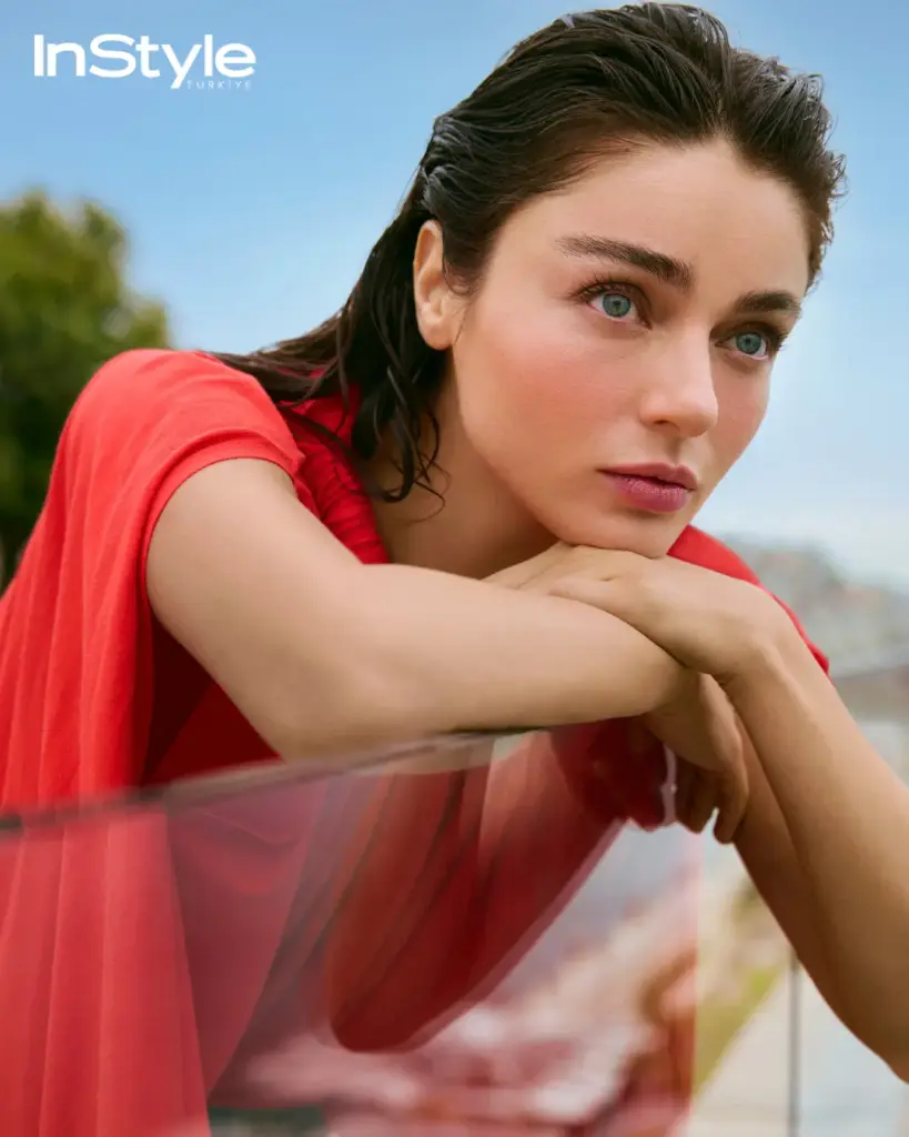 Ayça Ayşin Turan: "Hepimizin içinde biraz Defne var"