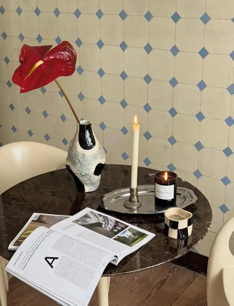 Çiçeklerle dekorasyon fikri