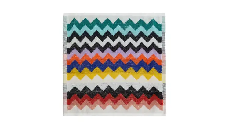 Missoni havlu seti Banyo stiline renk katacak 9 havlu seçkisi