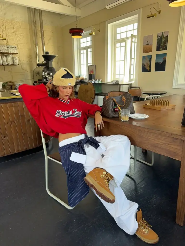 beyaz pantolon altına ne giyilir