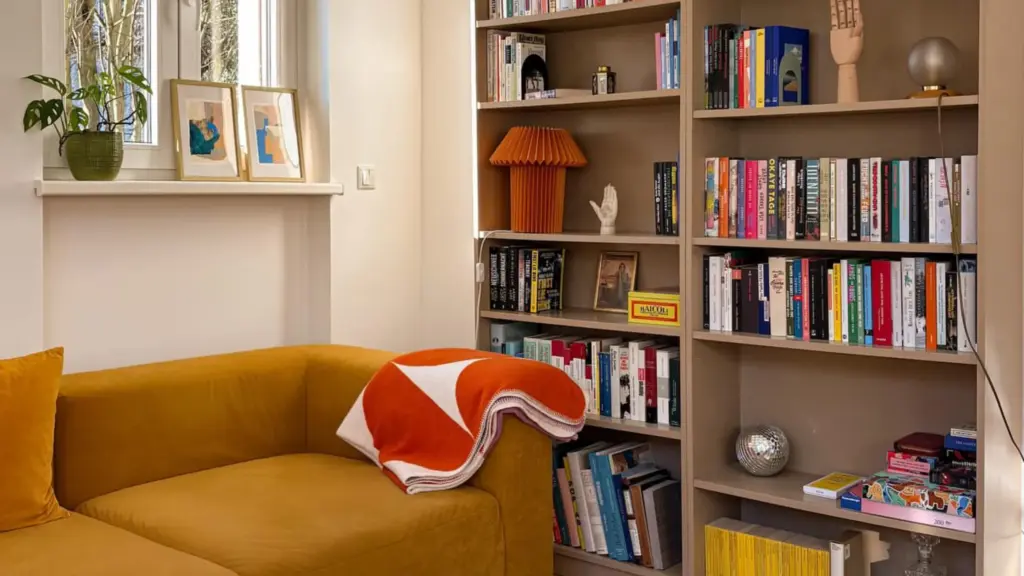 Bookshelf wealth: Kitaplığınızda zenginlik anlayışı