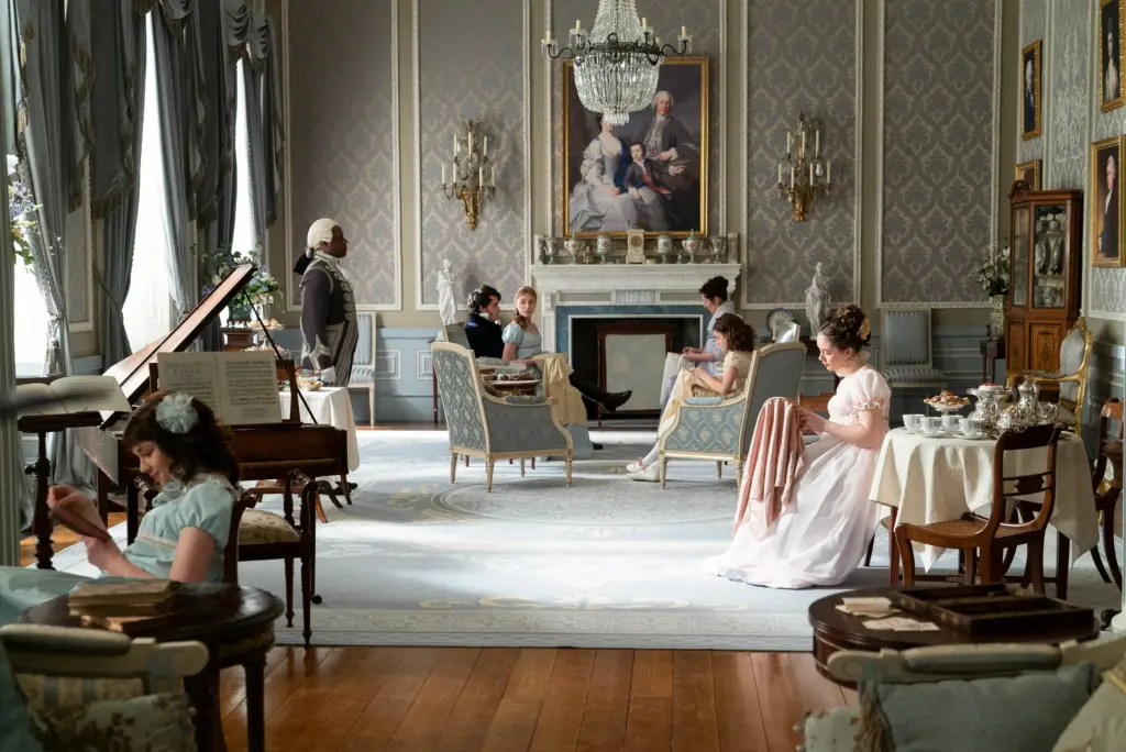 Bridgerton aile konakları: Karakterlerin iç dünyasına açılan alanlar