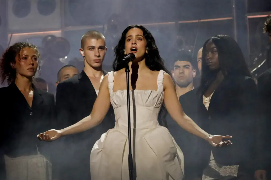 Rosalía BRIT Awards 2026 performansı