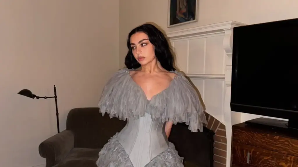 Charli XCX’in The Moment filmi hakkında bildiğimiz her şey 