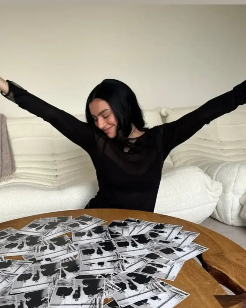 Music, Fashion, Film albümü ne anlatıyor? 