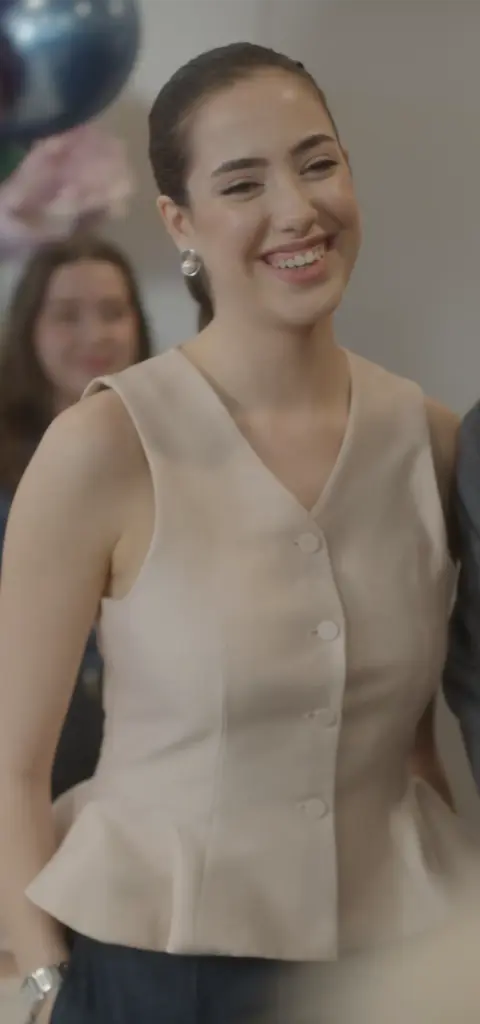 Show Must Glow On dikey dizi