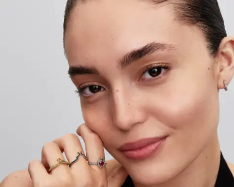 Disney x Pandora: İkonik kötülerden ilham alan yeni mücevherler