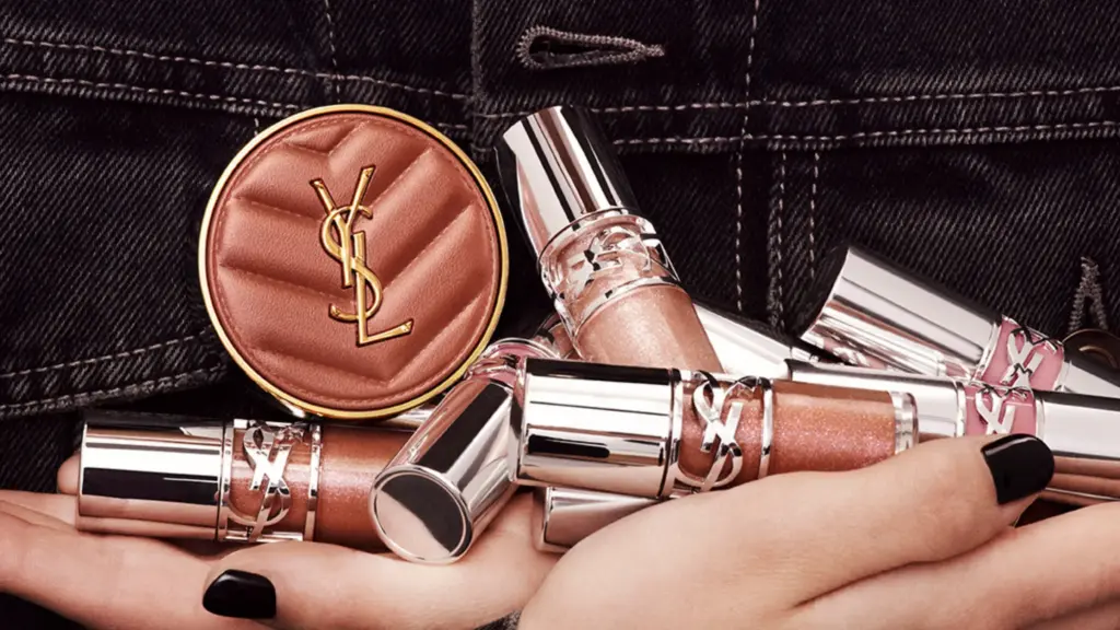 Dudaklar ve yanaklarda yeni bir dönem başlıyor