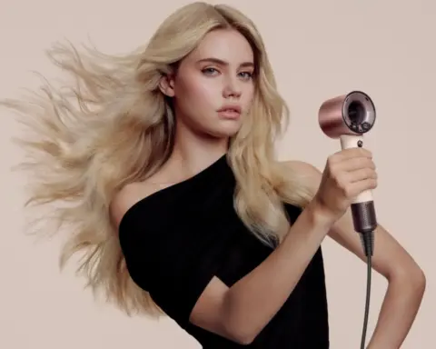 Dyson yeni Supersonic Travel modelini tanıtıyor