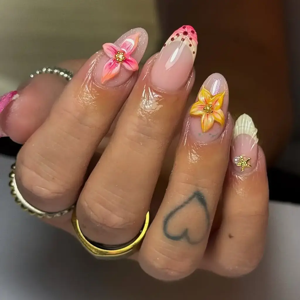 çiçekli manikür