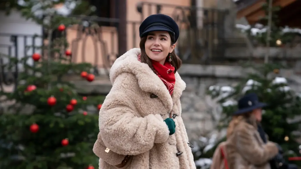 Emily in Paris evrenini inceliyoruz: Klasik Paris zarafeti