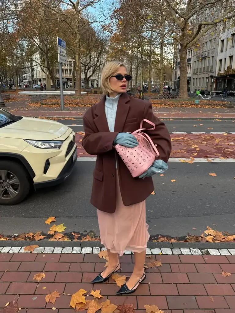 Renkleri günlük stilinize nasıl taşıyabilirsiniz?