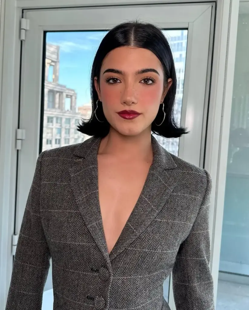 Eski Hollywood ilhamlı 5 bob saç kesimi