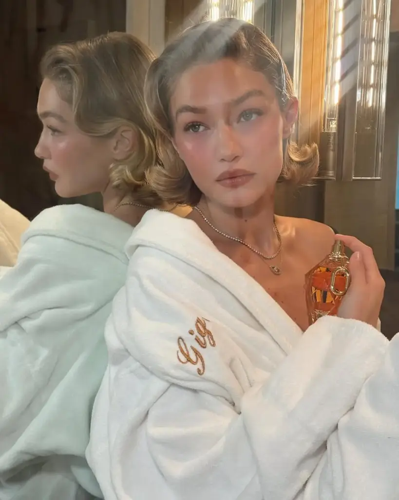 Klasik Hollywood flip bob