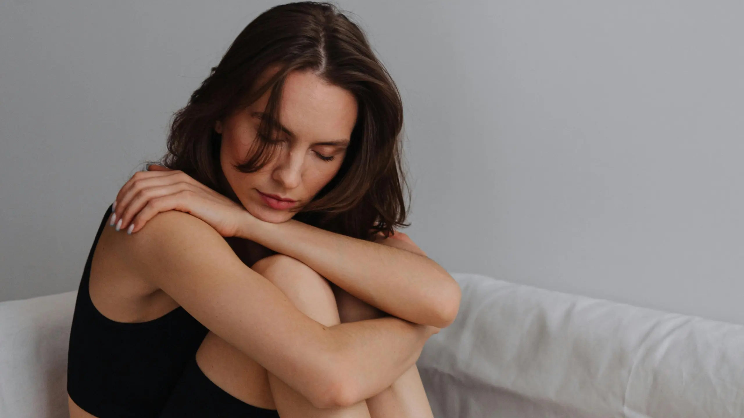 feminizm-101-empati-ekonomisi-kadinlari-neden-daha-cok-yoruyor