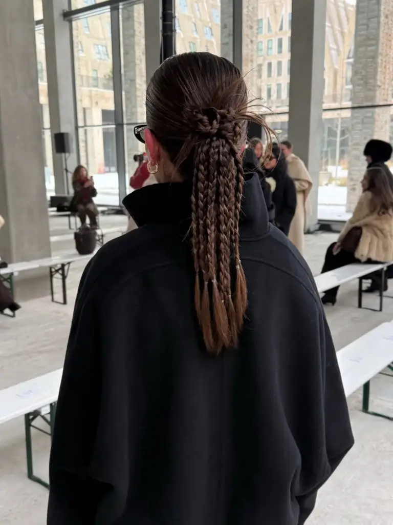 örgülü topuz nasıl yapılır