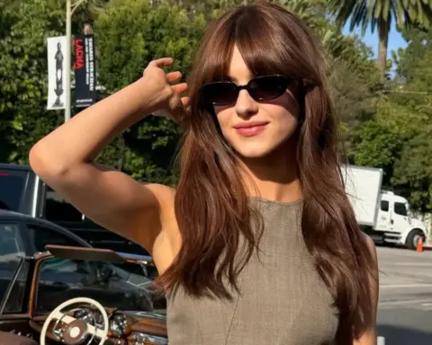 Glazed Pecan Brunette: Saçlarda Daisy Edgar-Jones ile yükselen kahverengi tonu