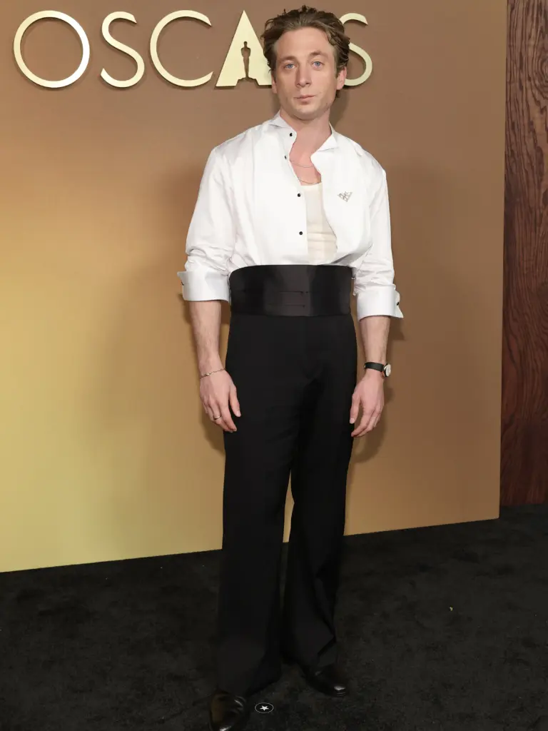 Governors Awards 2025: Öne çıkan görünümler jeremmy allen white