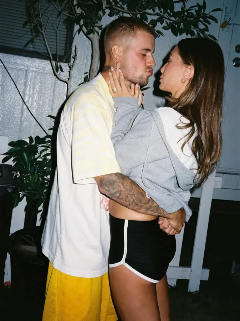 Hailey Bieber