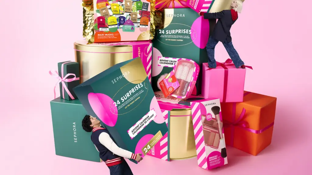 Her sene olduğu gibi bu sene de birbirinden renkli ve heyecan verici Advent Calendar'lar Sephora Collection'da