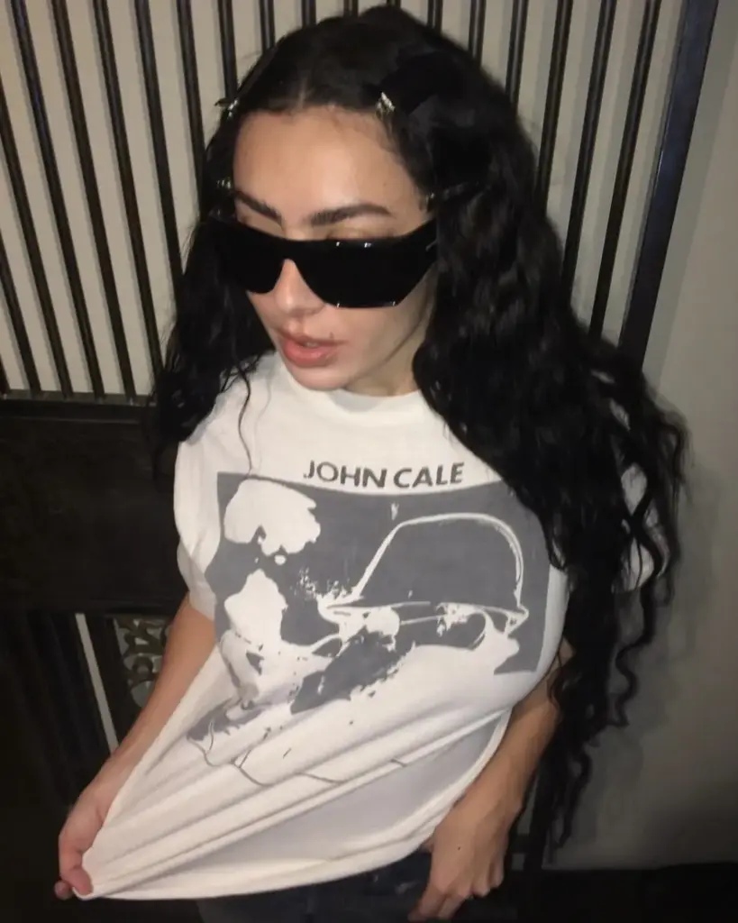 charli xcx saç