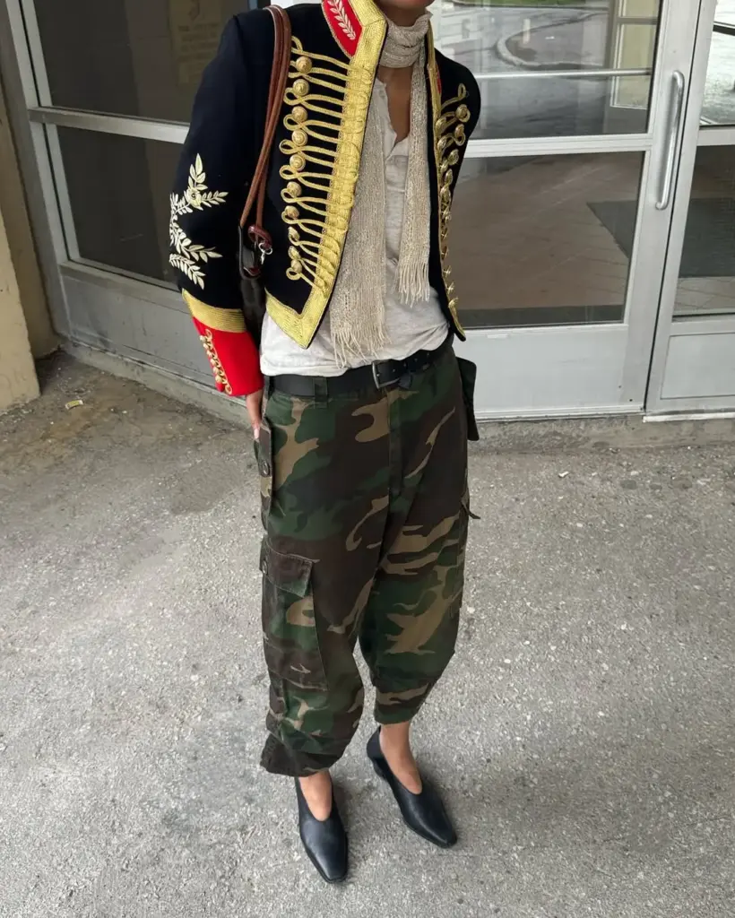 Askeri köklerden pop ikonlara uzanan bir stil