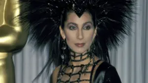 InStyle editörleri tüm zamanların en iyi Oscar görünümlerini seçti