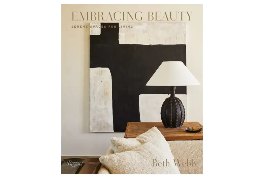 "Embracing Beauty" Kitap 