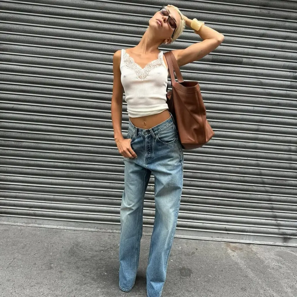 Düşük bel trendi yalnızca 2000’lere ait değil