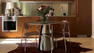 Işıltılı detaylar: Dekorasyonda metal dokunuşu