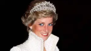 İyi ki doğdun Lady Di: Prenses Diana’nın akıllara kazınan 5 görünümü