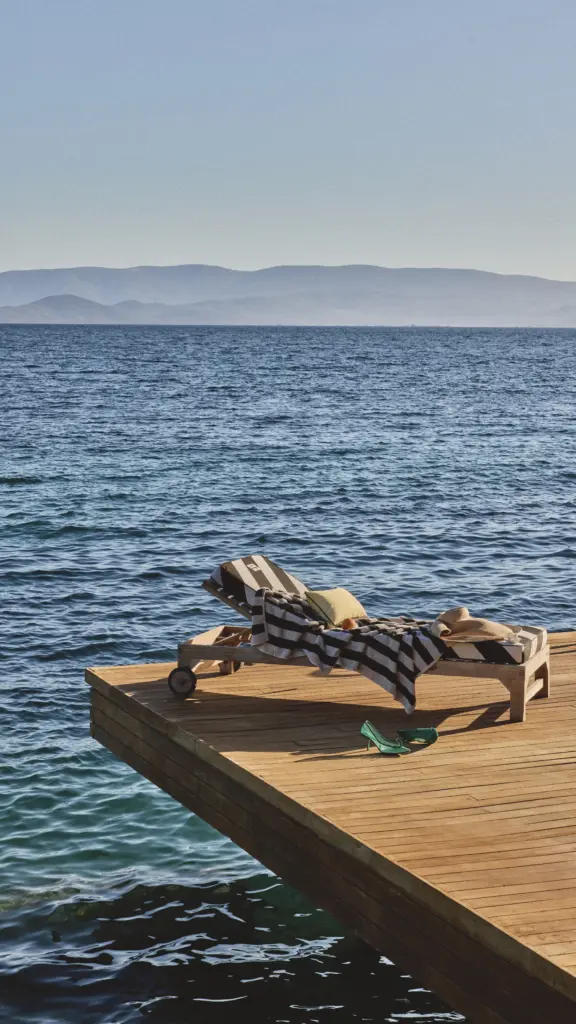 Blue Beach Club & Bar
