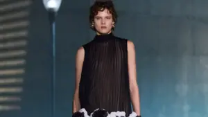 Jonathan Anderson’ın Dior’daki ilk Cruise koleksiyonu tanıtıldı