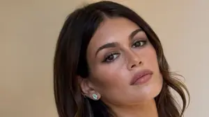 Kahverengi gözleri öne çıkaran 3 göz makyajı önerisi