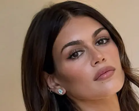 Kahverengi gözleri öne çıkaran 3 göz makyajı önerisi