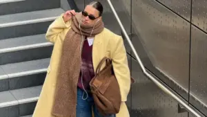 Kış stilinin vazgeçilmez aksesuarı: Atkılar