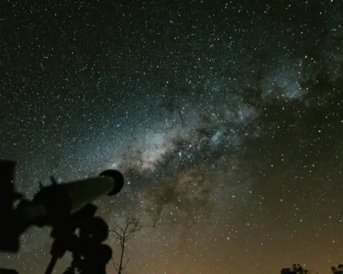 Kova burcunun özellikleri