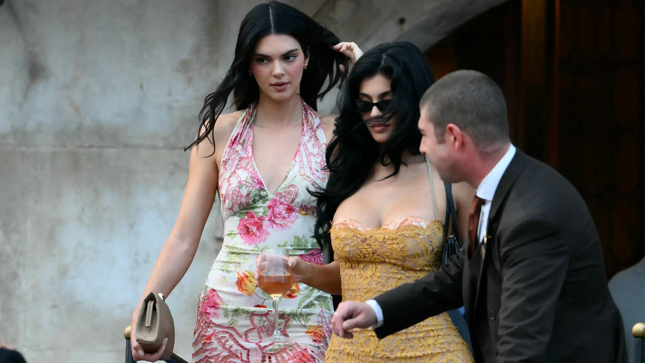 Kylie jenner jeff bezos'un düğününde