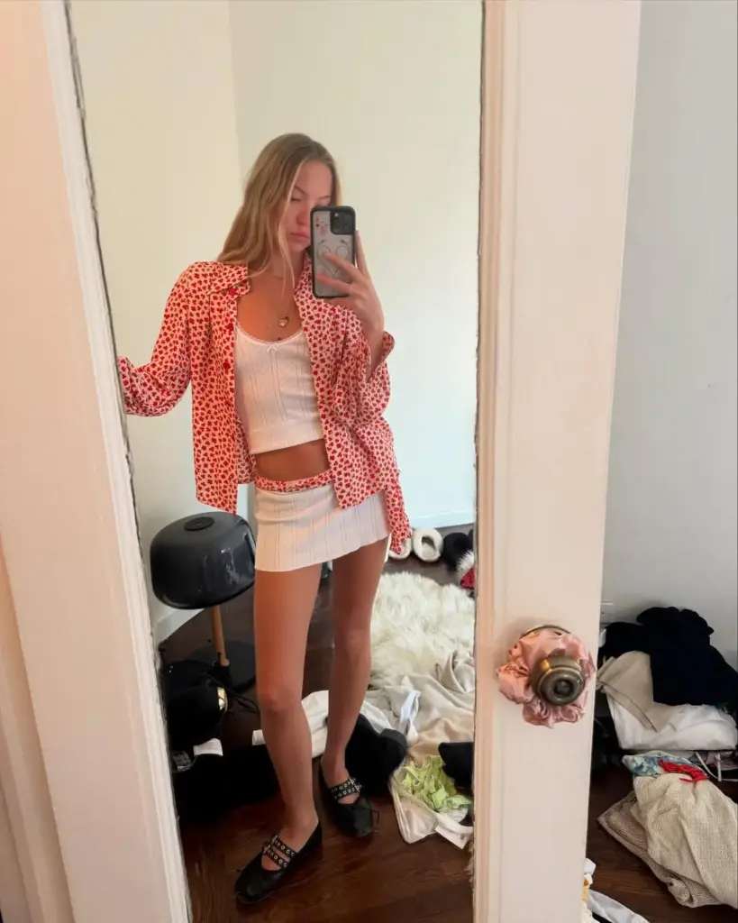 Lila Moss stili