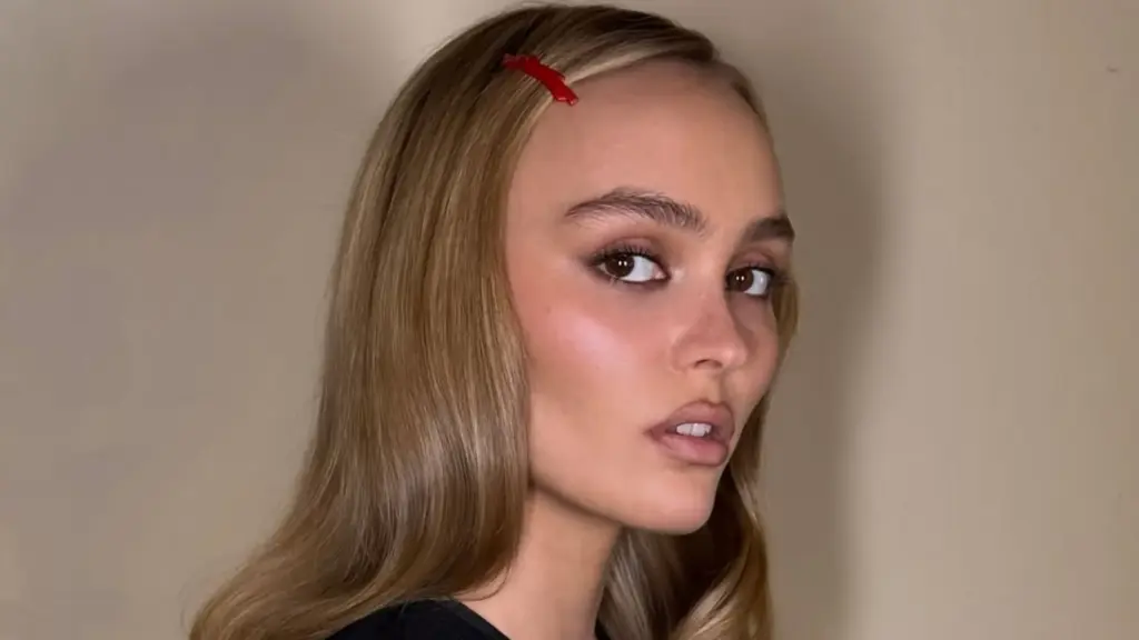 Lily-Rose Depp’ten ilhamla “mushroom blonde” saç rengi yükselişe geçiyor