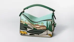 Loewe ikonik Puzzle çantasının 10’uncu yılını Puzzle 10 koleksiyonuyla kutluyor 