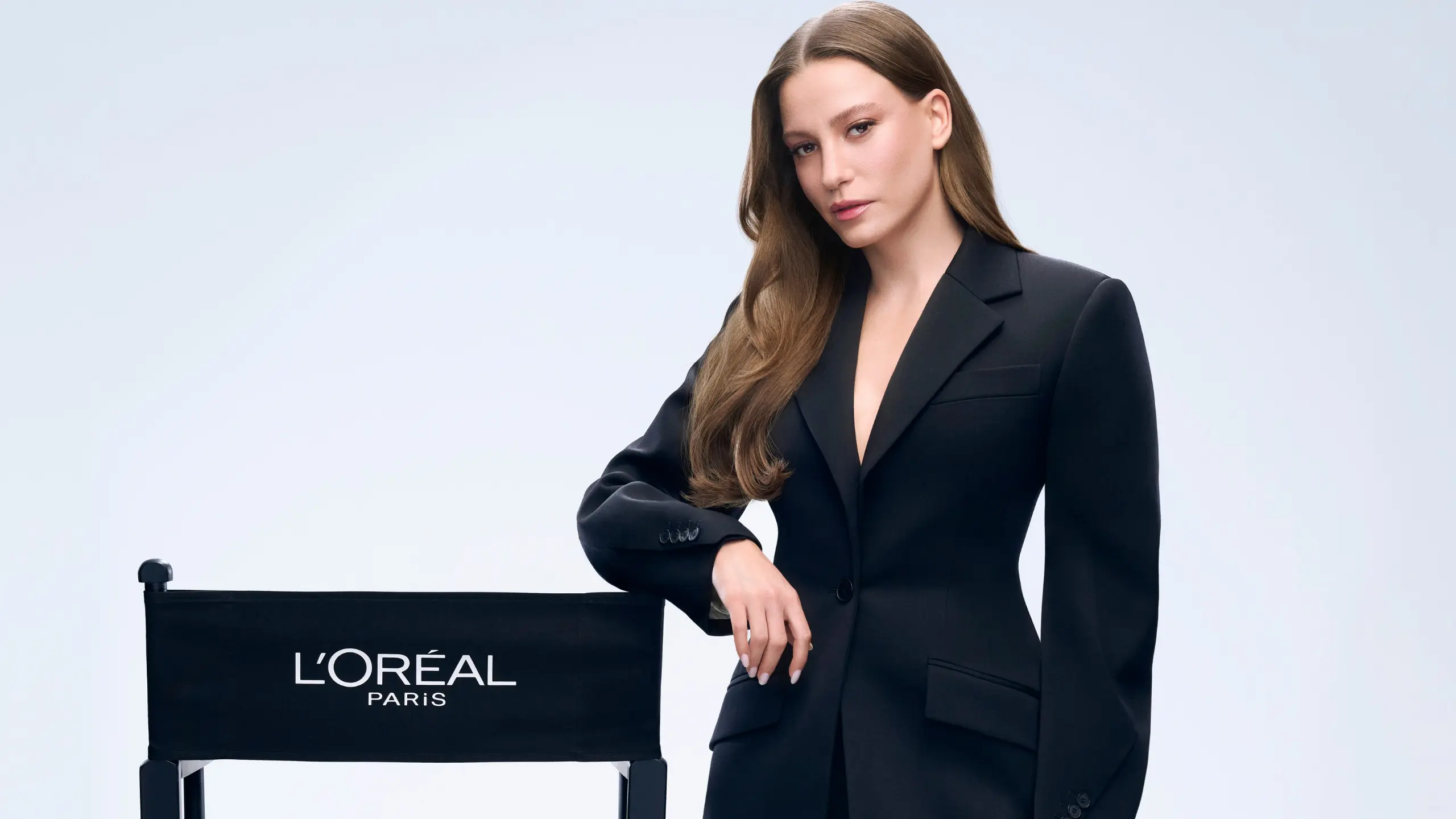 L’Oréal Paris’in yeni güzellik elçisi Serenay Sarıkaya