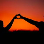 Love Bombing tuzağına düşen 4 burç