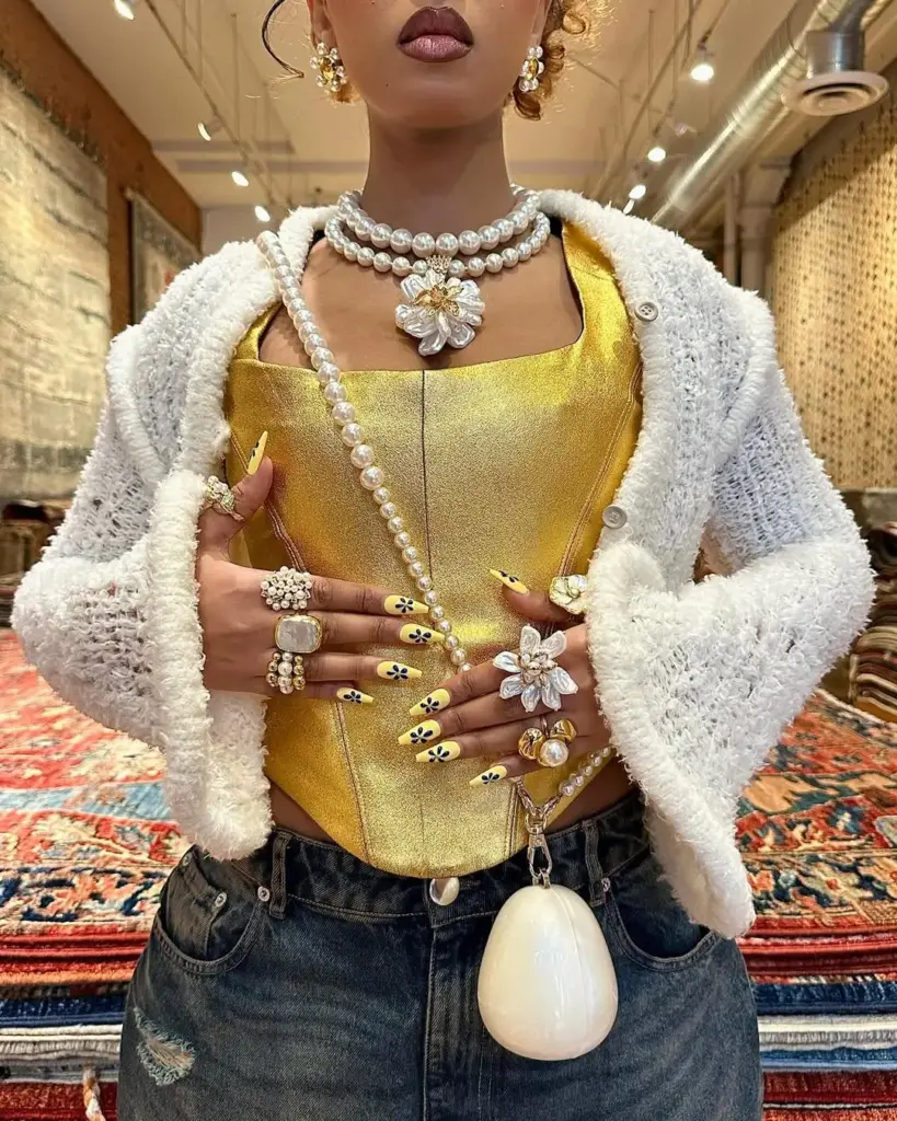 Maksimalist aksesuarla