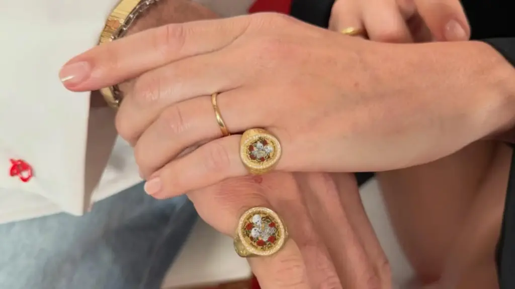 Margot Robbie ve Jacob Elordi’nin Wuthering Height turnesinde taktığı yüzüklerin hikayesi