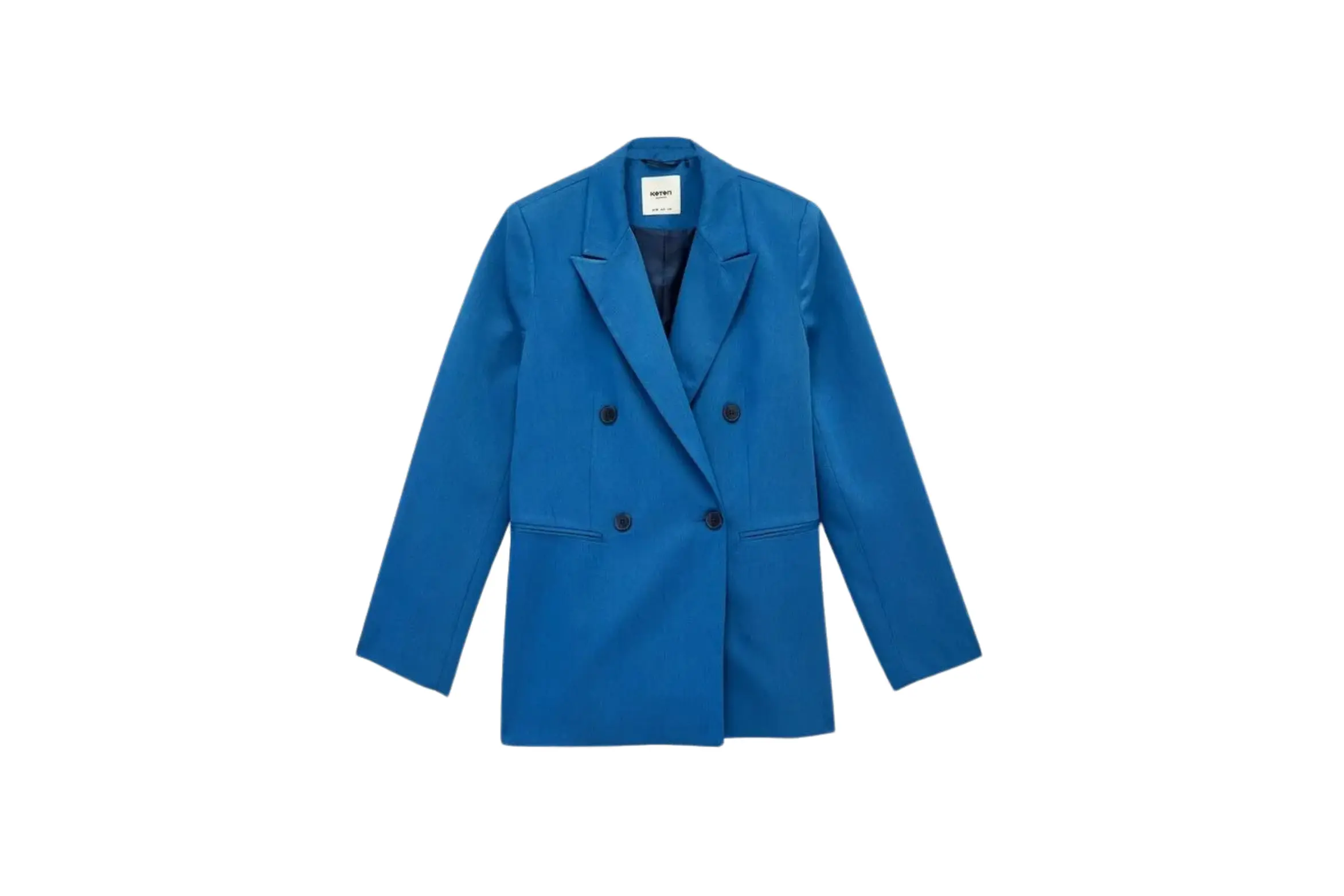 Mevsim geçişlerinde blazer’ın yükselen etkisi Koton kruvaze yaka blazer